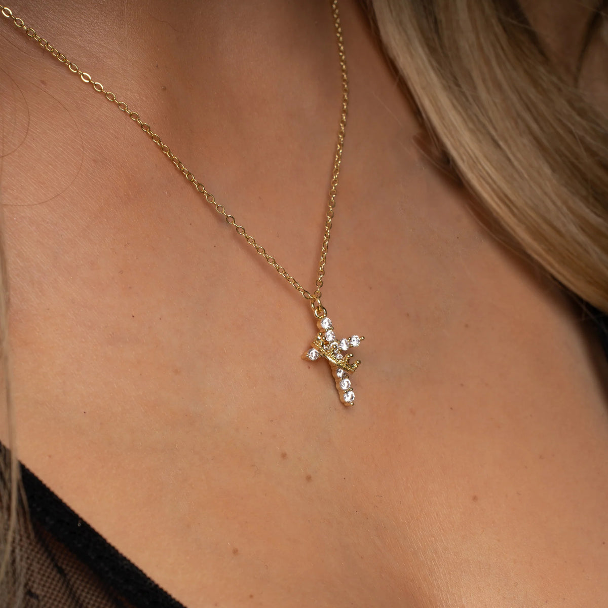 Filha - Colar Cruz do Rei Banhado a Ouro 18k