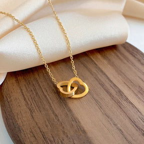 Para a Melhor Sogra - Colar Duplo Coração Entrelaçado Banhado a Ouro 18k